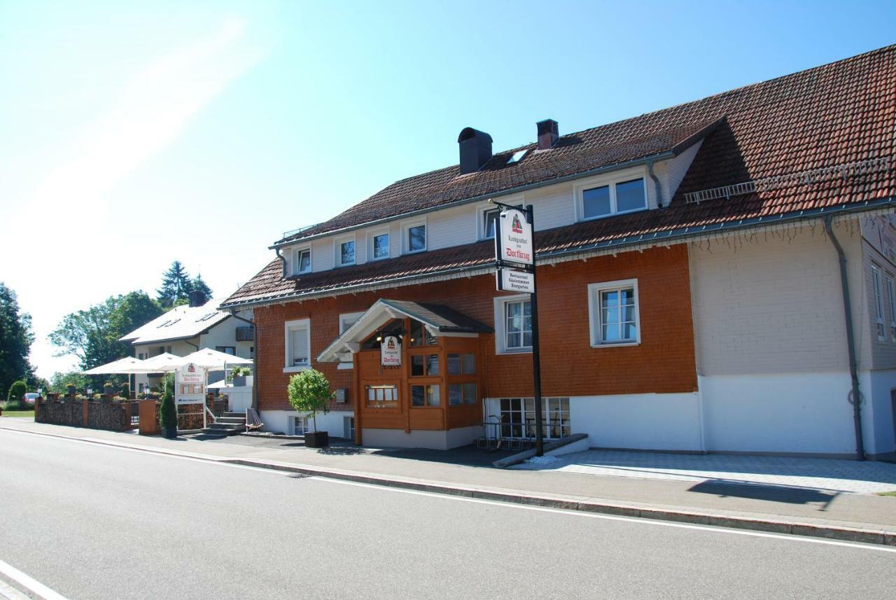 Landgasthof Zum Dorfkrug Hotell Häusern Exteriör bild