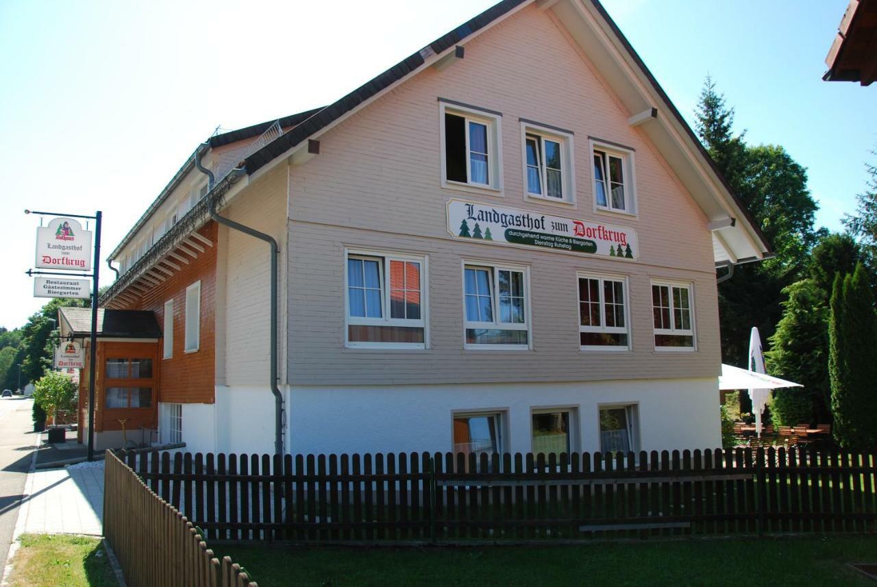 Landgasthof Zum Dorfkrug Hotell Häusern Exteriör bild