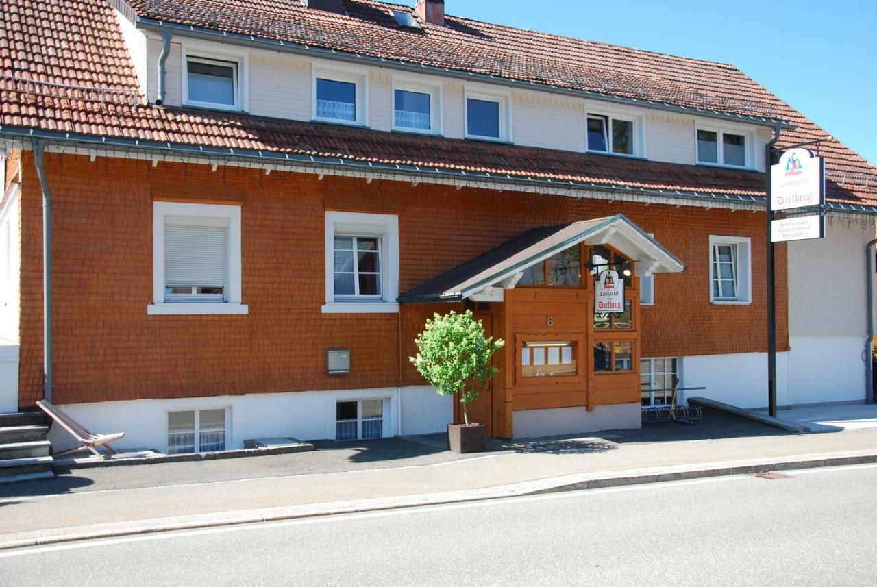 Landgasthof Zum Dorfkrug Hotell Häusern Exteriör bild